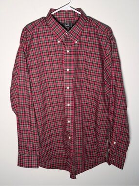 Ike Behar Red and Green Plaid Button-Down Shirt Lightweight Material